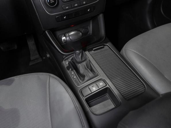 Kia Sorento II Рестайлинг с пробегом 2015 года, цена 1 395 000 рублей, 303838 км, внедорожник, Автокод Объявления