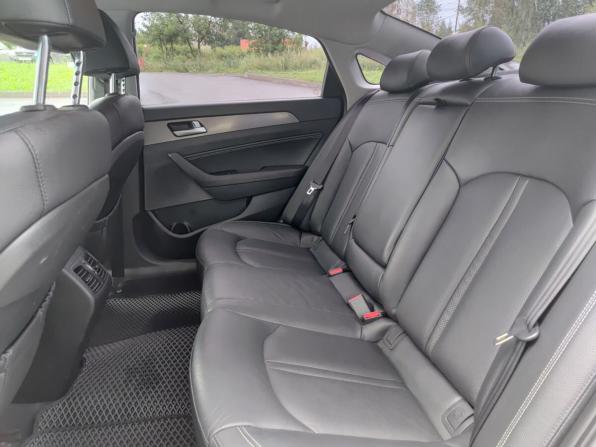 Hyundai Sonata VII (LF) Рестайлинг с пробегом 2018 года, цена 1 666 000 рублей, 142788 км, седан, Автокод Объявления