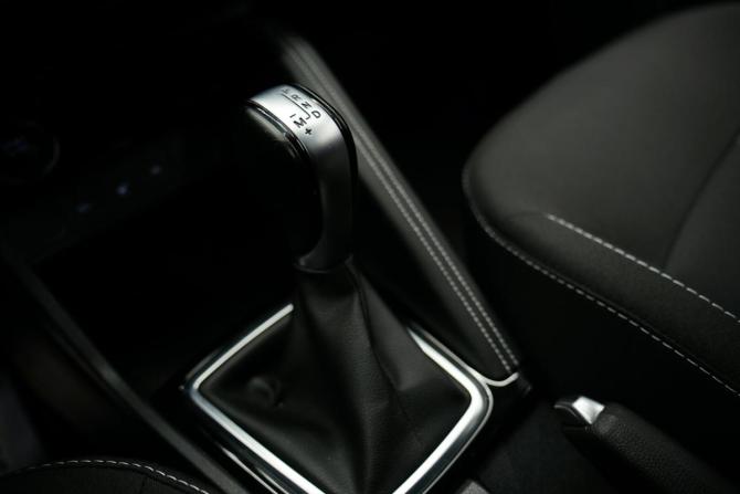 Renault Kaptur I Рестайлинг с пробегом 2022 года, цена 1 833 000 рублей, 61000 км, внедорожник, Автокод Объявления