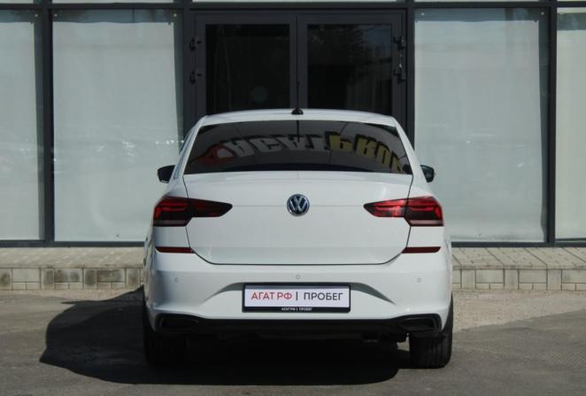 Volkswagen Polo VI с пробегом 2021 года, цена 915 000 рублей, 307086 км, лифтбек, Автокод Объявления