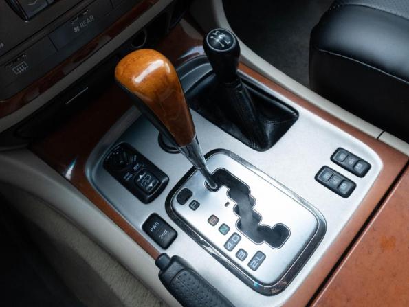 Lexus LX II Рестайлинг с пробегом 2004 года, цена 2 135 000 рублей, 227833 км, внедорожник, Автокод Объявления