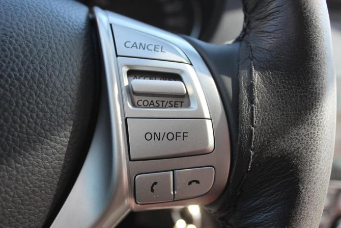 Nissan Qashqai II с пробегом 2014 года, цена 1 265 000 рублей, 201672 км, внедорожник, Автокод Объявления