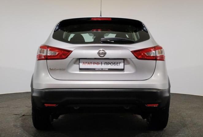 Nissan Qashqai II с пробегом 2015 года, цена 1 260 000 рублей, 102382 км, внедорожник, Автокод Объявления