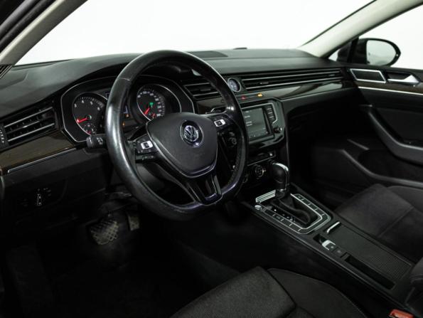 Volkswagen Passat B8 с пробегом 2017 года, цена 1 419 777 рублей, 232000 км, седан, Автокод Объявления