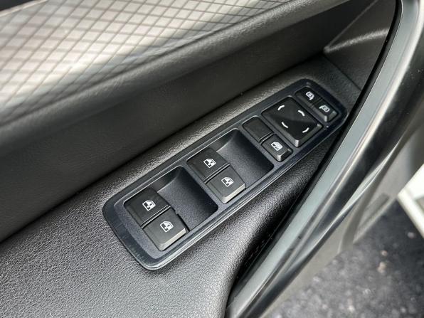 Lada (ВАЗ) Vesta I Рестайлинг (NG) с пробегом 2025 года, цена 1 048 000 рублей, 94379 км, седан, Автокод Объявления