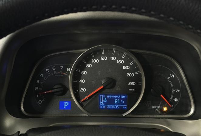 Toyota RAV4 IV (XA40) с пробегом 2013 года, цена 1 480 000 рублей, 300495 км, внедорожник, Автокод Объявления