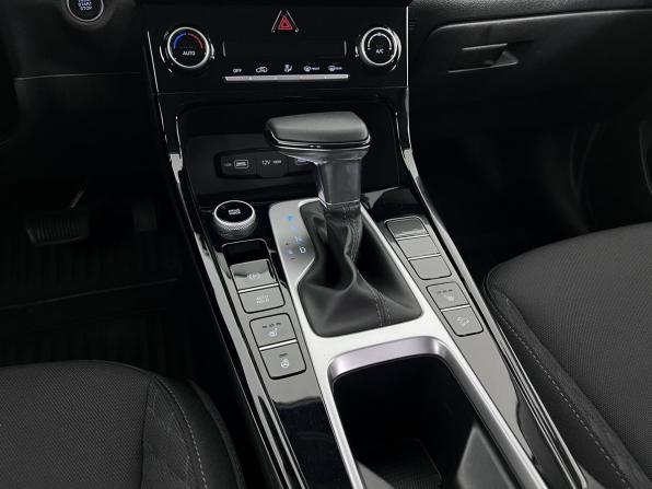 Hyundai Creta II с пробегом 2022 года, цена 2 400 000 рублей, 111000 км, внедорожник, Автокод Объявления