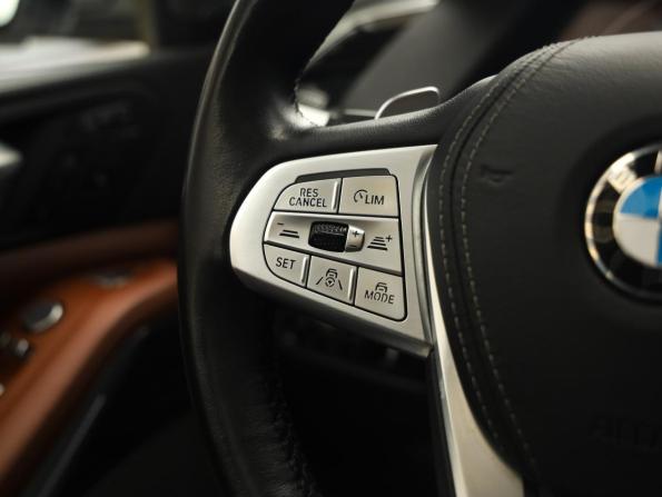 BMW X7 I (G07) с пробегом 2020 года, цена 8 137 000 рублей, 93560 км, внедорожник, Автокод Объявления