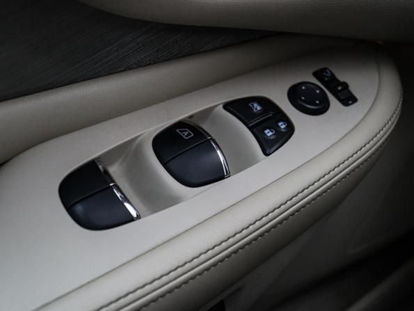 Nissan Murano III (Z52) с пробегом 2017 года, цена 2 450 000 рублей, 131879 км, внедорожник, Автокод Объявления