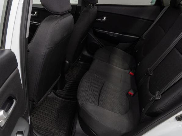 Kia Rio III Рестайлинг с пробегом 2016 года, цена 899 000 рублей, 170471 км, седан, Автокод Объявления