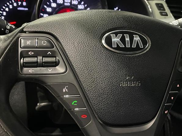 Kia Ceed II с пробегом 2014 года, цена 899 000 рублей, 209980 км, универсал, Автокод Объявления