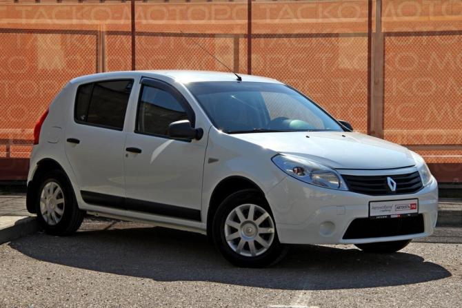 Renault Sandero I с пробегом 2013 года, цена 688 200 рублей, 127825 км, хэтчбек, Автокод Объявления