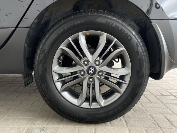Hyundai ix35 I Рестайлинг с пробегом 2014 года, цена 1 550 000 рублей, 120937 км, внедорожник, Автокод Объявления