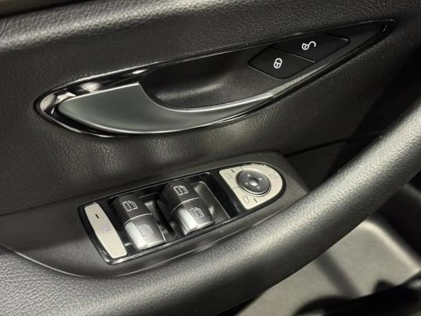 Mercedes-Benz E-Класс V (W213 S213 C238) с пробегом 2016 года, цена 2 650 000 рублей, 155800 км, седан, Автокод Объявления