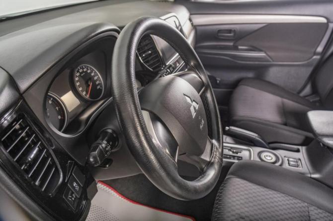 Mitsubishi Outlander III с пробегом 2013 года, цена 1 499 000 рублей, 205100 км, внедорожник, Автокод Объявления