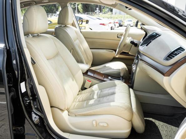 Nissan Teana II (J32) Рестайлинг с пробегом 2011 года, цена 965 000 рублей, 249479 км, седан, Автокод Объявления