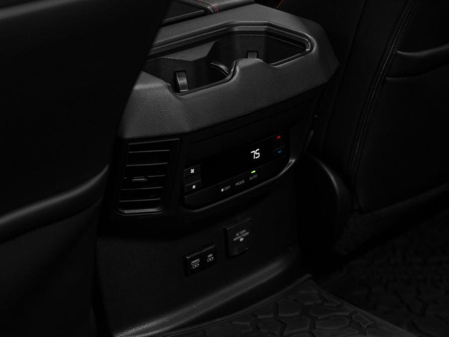 Toyota Sequoia III Москва  - изображение 34