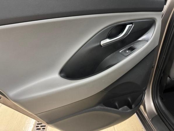 Hyundai i30 III Рестайлинг 2 с пробегом 2022 года, цена 1 860 000 рублей, 85894 км, универсал, Автокод Объявления