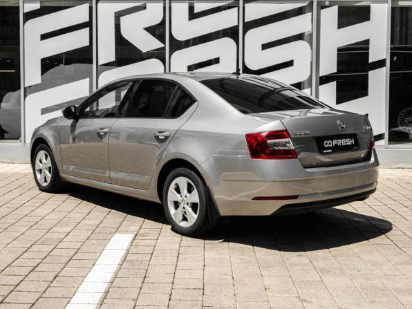 Skoda Octavia III (A7) Рестайлинг с пробегом 2018 года, цена 1 547 000 рублей, 114258 км, лифтбек, Автокод Объявления