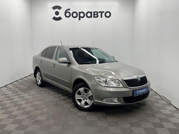 Skoda Octavia II (A5) Рестайлинг с пробегом 2012 года, цена 880 000 рублей, 175006 км, лифтбек, Автокод Объявления