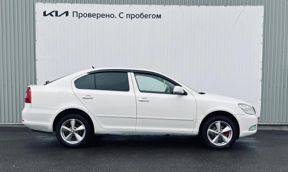 Skoda Octavia II (A5) Рестайлинг Санкт-Петербург  - изображение 5