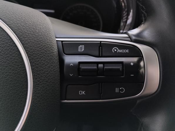 Kia K5 III с пробегом 2021 года, цена 2 570 000 рублей, 111000 км, седан, Автокод Объявления
