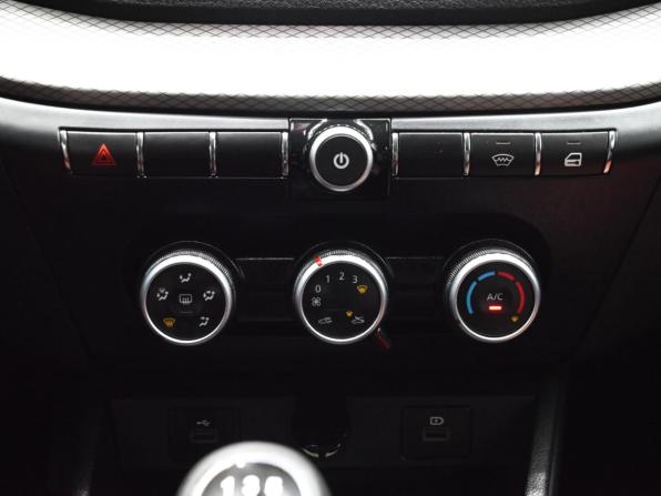 Lada (ВАЗ) Vesta I Рестайлинг (NG) с пробегом 2023 года, цена 1 350 000 рублей, 31065 км, седан, Автокод Объявления