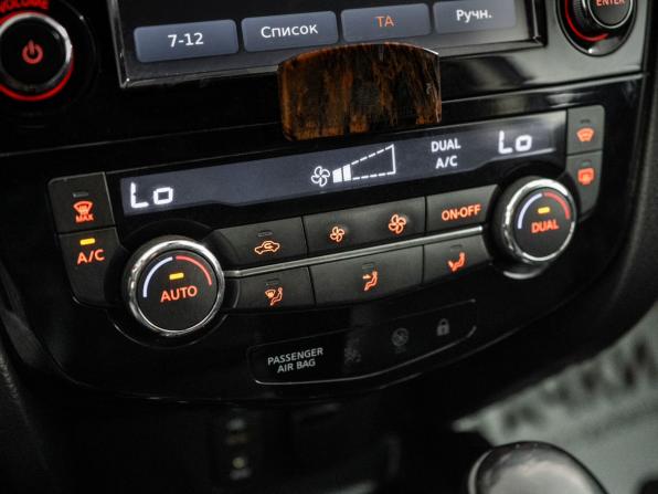 Nissan Qashqai II с пробегом 2014 года, цена 1 300 000 рублей, 145210 км, внедорожник, Автокод Объявления