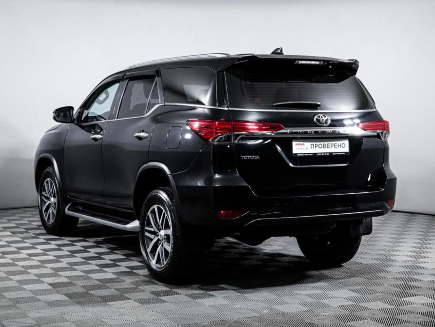 Toyota Fortuner II Москва  - изображение 7