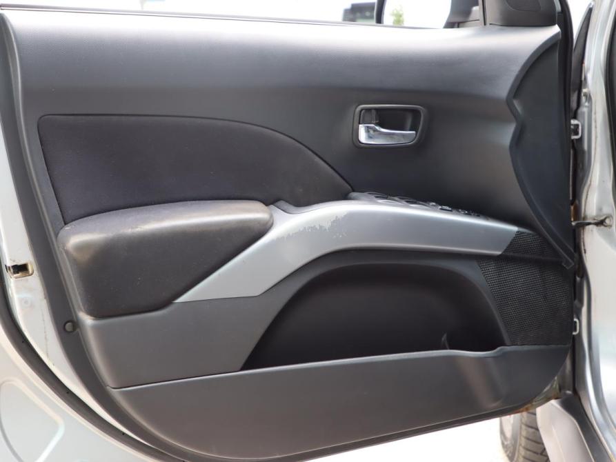 Mitsubishi Outlander II Санкт-Петербург  - изображение 18