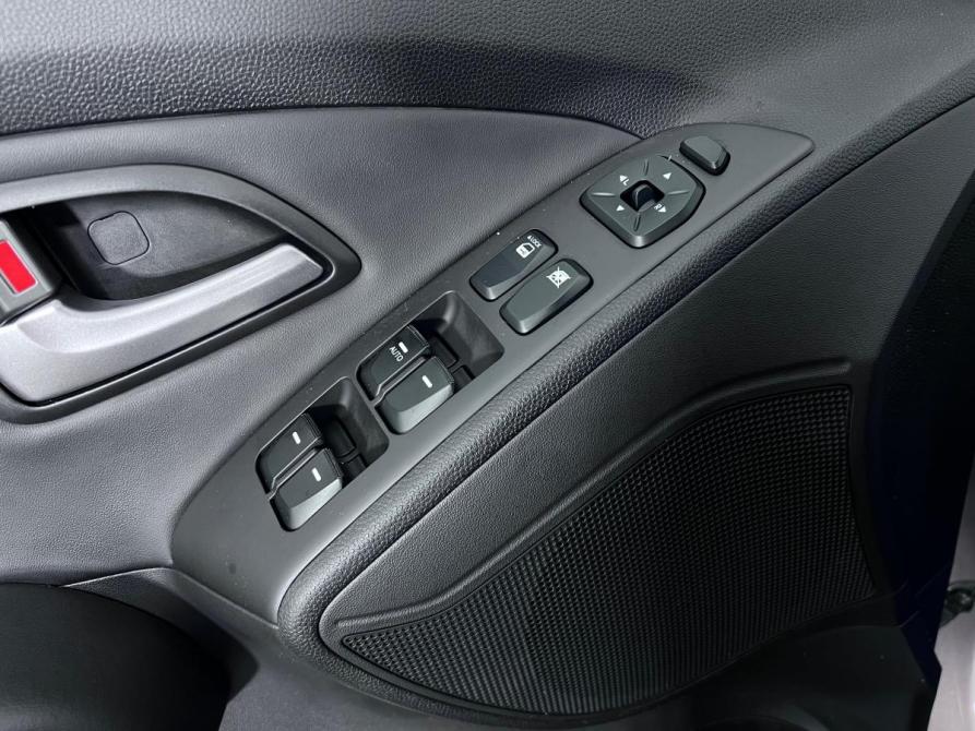 Hyundai ix35 I Ростов-на-Дону  - изображение 16