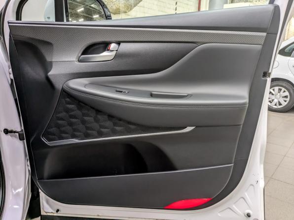 Hyundai Santa Fe IV с пробегом 2019 года, цена 2 870 000 рублей, 91153 км, внедорожник, Автокод Объявления