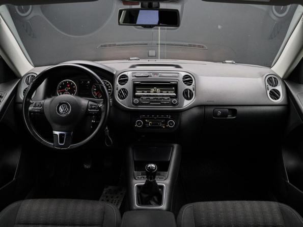 Volkswagen Tiguan I Рестайлинг с пробегом 2014 года, цена 1 095 000 рублей, 184600 км, внедорожник, Автокод Объявления