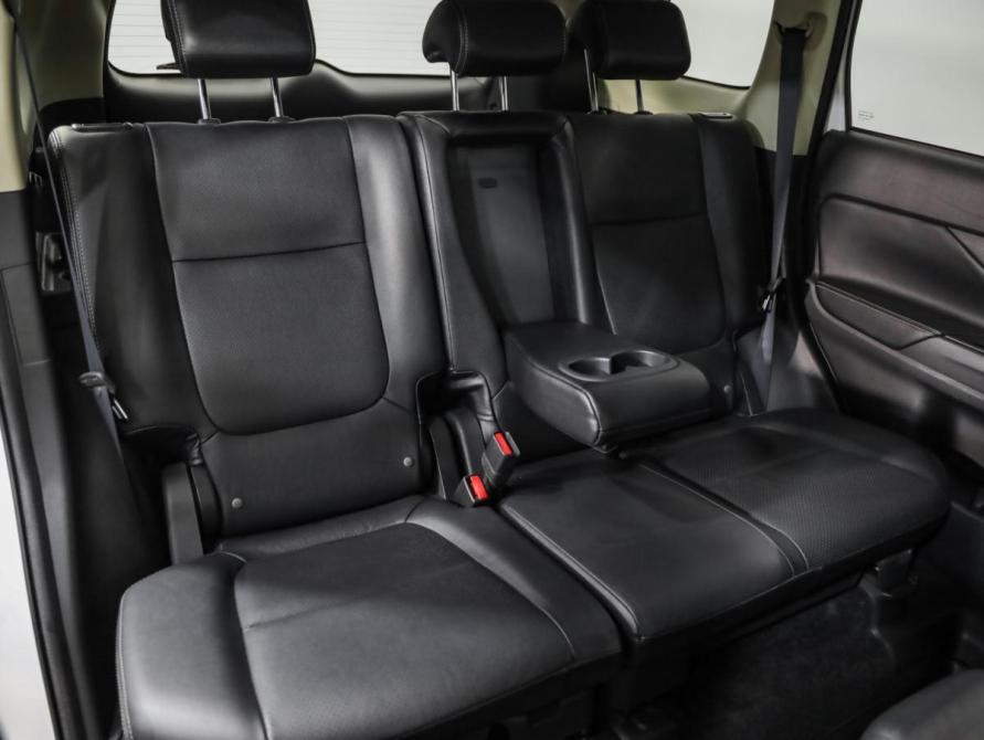 Mitsubishi Outlander III Рестайлинг 3 Санкт-Петербург  - изображение 26