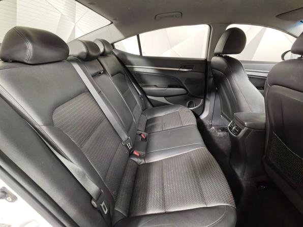 Hyundai Elantra VI (AD) с пробегом 2017 года, цена 1 150 000 рублей, 221992 км, седан, Автокод Объявления