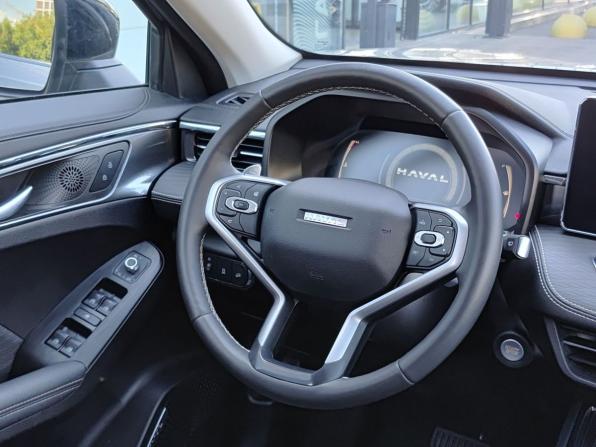 Haval Jolion I Рестайлинг с пробегом 2025 года, цена 2 179 000 рублей, 33000 км, внедорожник, Автокод Объявления