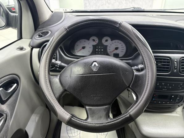 Renault Scenic I Рестайлинг с пробегом 2003 года, цена 365 000 рублей, 172337 км, компактвэн, Автокод Объявления