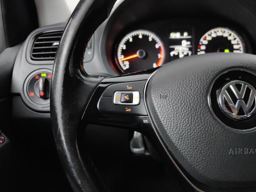 Volkswagen Polo V Рестайлинг Подольск  - изображение 17
