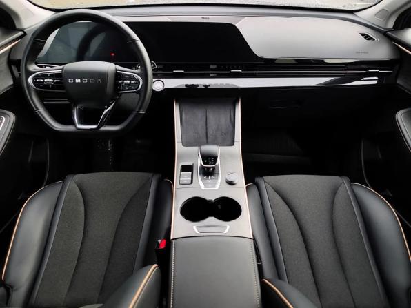 Omoda C5 I с пробегом 2024 года, цена 1 670 000 рублей, 39415 км, внедорожник, Автокод Объявления