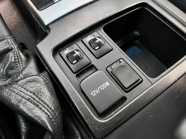 Toyota Land Cruiser Prado 150 Series Рестайлинг 1 с пробегом 2014 года, цена 3 199 000 рублей, 250008 км, внедорожник, Автокод Объявления