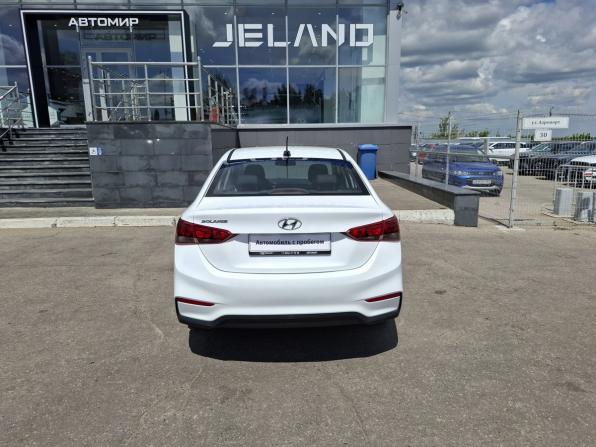 Hyundai Solaris II с пробегом 2017 года, цена 1 300 000 рублей, 67955 км, седан, Автокод Объявления
