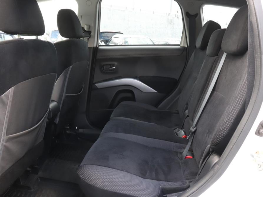Mitsubishi Outlander II Рестайлинг Москва  - изображение 11