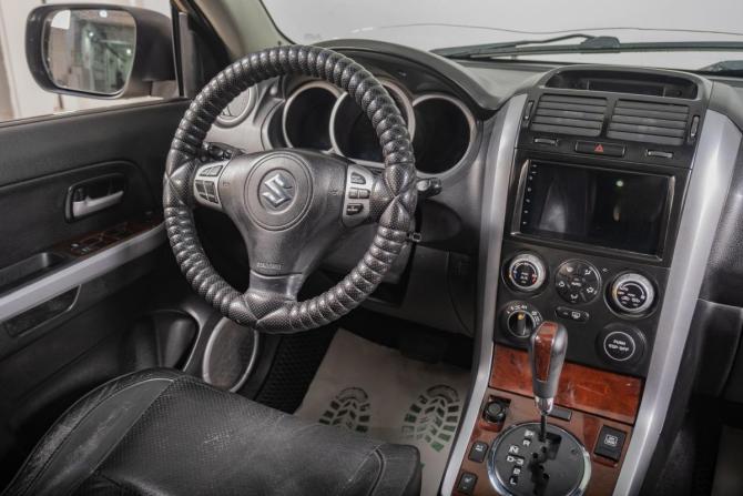Suzuki Grand Vitara II с пробегом 2007 года, цена 899 000 рублей, 255200 км, внедорожник, Автокод Объявления