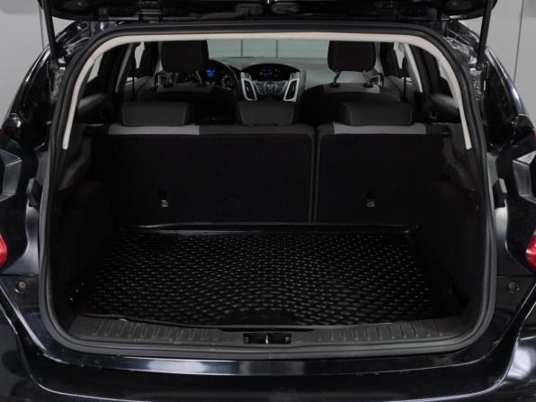 Ford Focus III с пробегом 2013 года, цена 779 000 рублей, 140202 км, хэтчбек, Автокод Объявления
