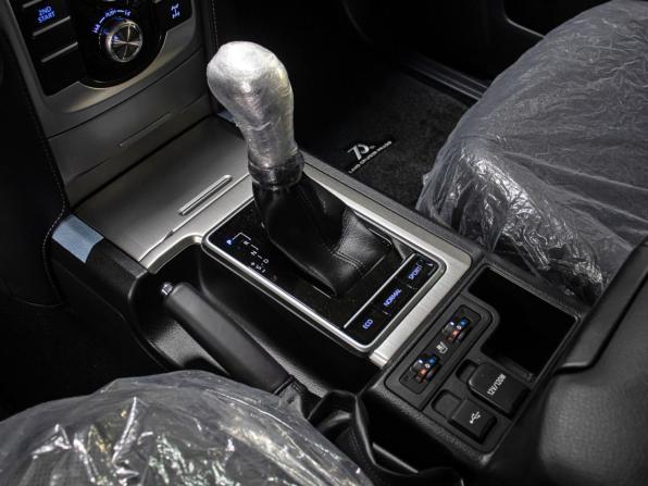 Toyota Land Cruiser Prado 150 Series Рестайлинг 3 с пробегом 2022 года, цена 11 350 000 рублей, 549 км, внедорожник, Автокод Объявления