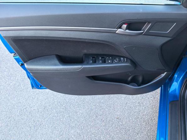 Hyundai Elantra VI (AD) с пробегом 2018 года, цена 1 480 000 рублей, 132000 км, седан, Автокод Объявления