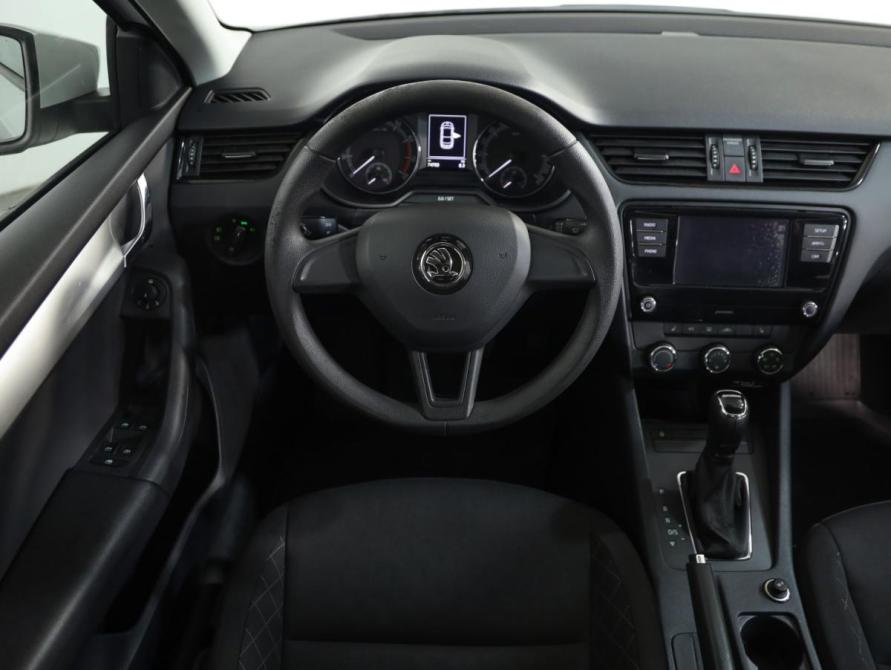 Skoda Octavia III (A7) Рестайлинг Санкт-Петербург  - изображение 11