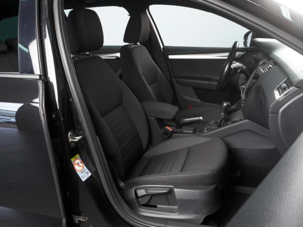 Skoda Octavia III (A7) Рестайлинг с пробегом 2019 года, цена 2 689 000 рублей, 189246 км, универсал, Автокод Объявления