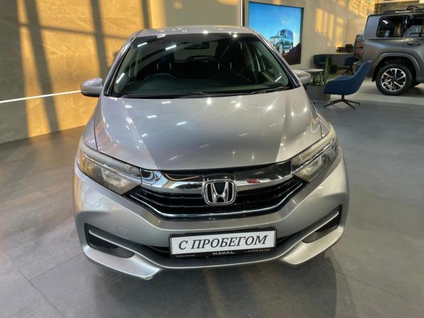 Honda Shuttle II с пробегом 2018 года, цена 1 411 300 рублей, 130644 км, универсал, Автокод Объявления