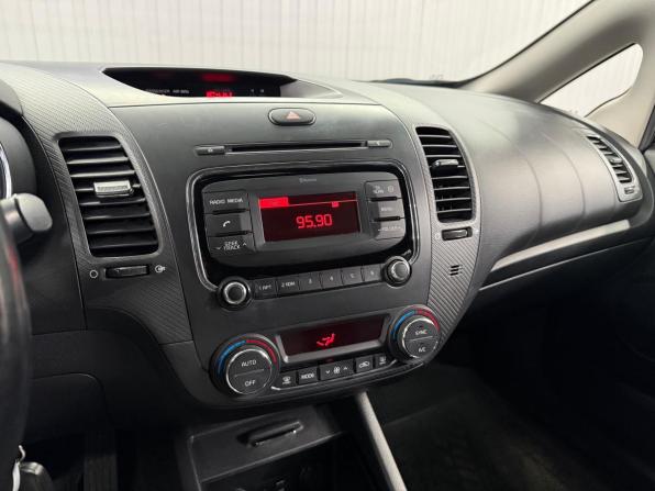 Kia Cerato III Рестайлинг (Classic) с пробегом 2019 года, цена 1 697 000 рублей, 76948 км, седан, Автокод Объявления
